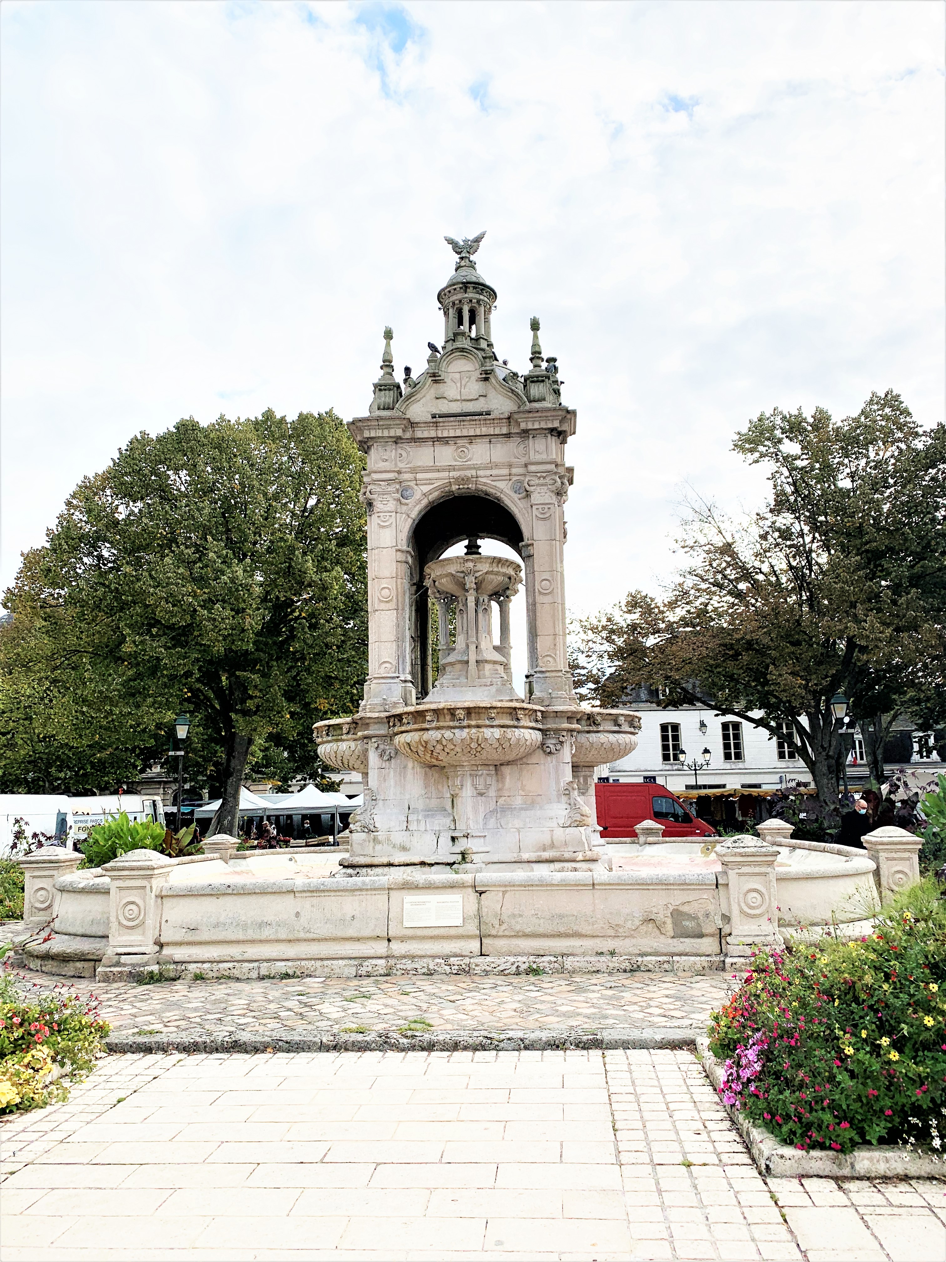 Photos de CHATEAUDUN 28200, quartier Centre historique, prix immobilier de chateaudun