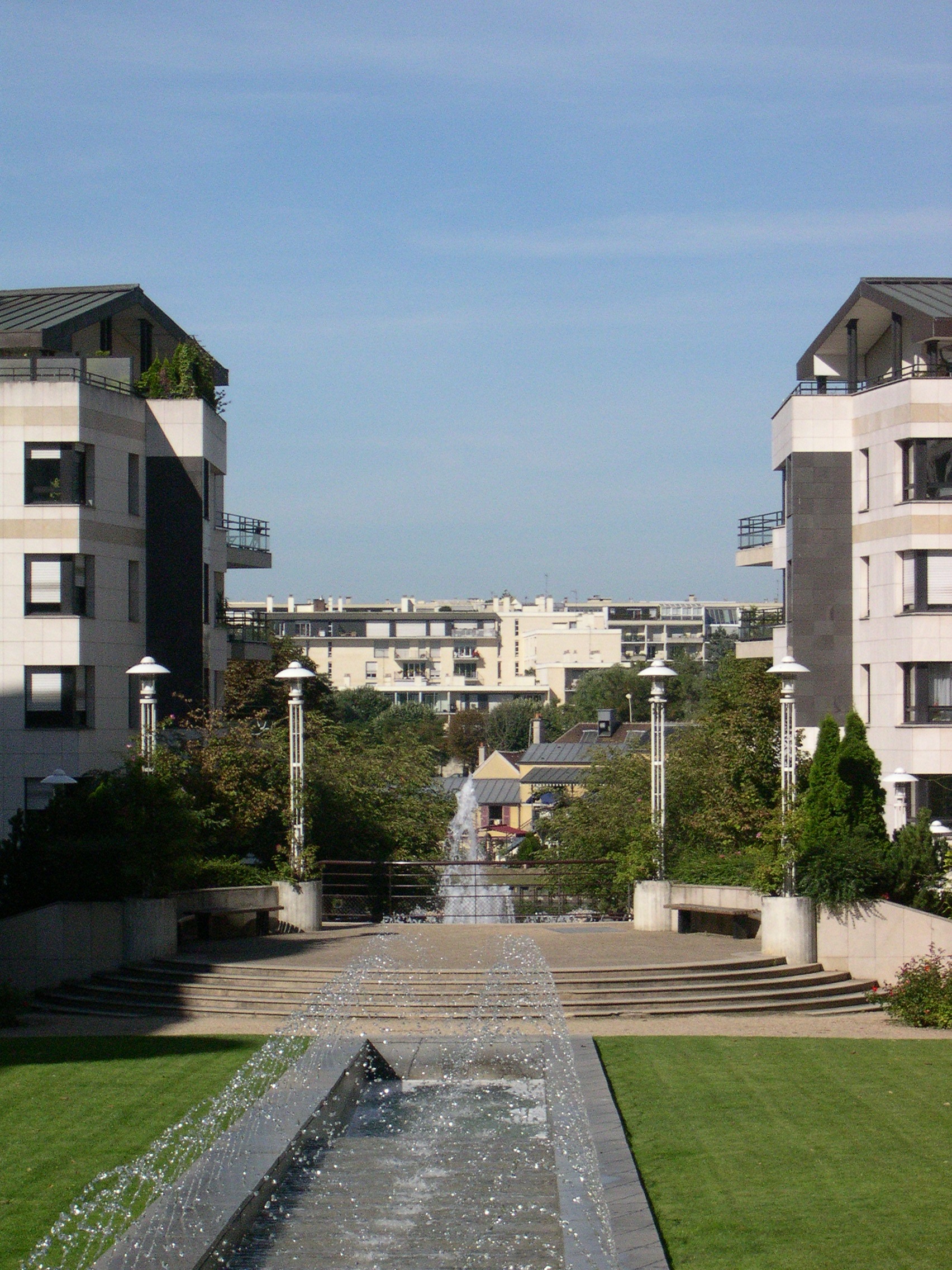 Photos de RUEIL MALMAISON 92500, quartier RUEIL SUR SEINE, prix immobilier de rueil malmaison